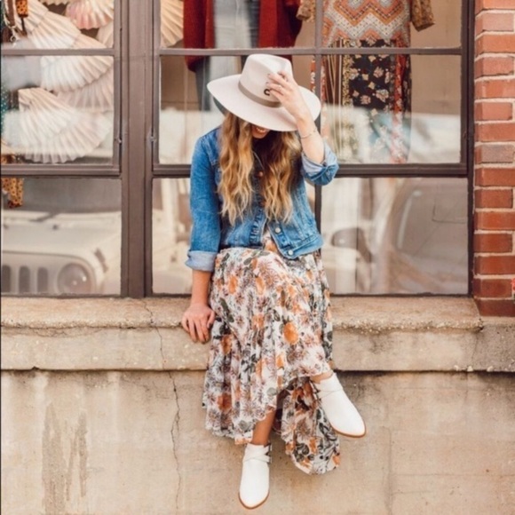 Frye Ray Cognac Leather Belt Western Ankle Bootie - Picture 3 of 15